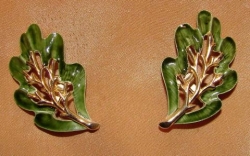 detail_2436_1_-_earrings_green_leafs.jpg