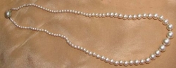 detail_2457_1-_necklace_-_pearls_A.jpg