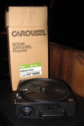 detail_2883_Kodak_Carousel_projector.jpg