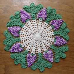 detail_2994_crochet_doiley_7_sized.jpg