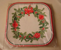 detail_3012_Christmas_Luncheon_Plates_square.jpg