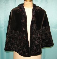 detail_3182_Victorian_Cape_Front.jpg