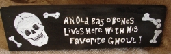 detail_3407_sign_-_old_bag_o_bones.jpg
