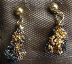 detail_3602_Gold_Nugget_post_dangle_earrings_large_2.jpg