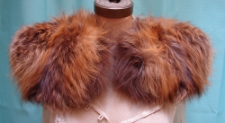 detail_39_Fox_Collar.jpg