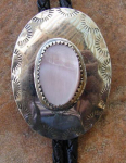 PINK MUSSEL SHELL BOLO TIE