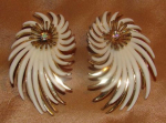 VINTAGE EARRINGS