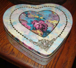 Heart Tin