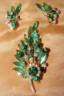 GREEN CRYSTAL BROOCH SET